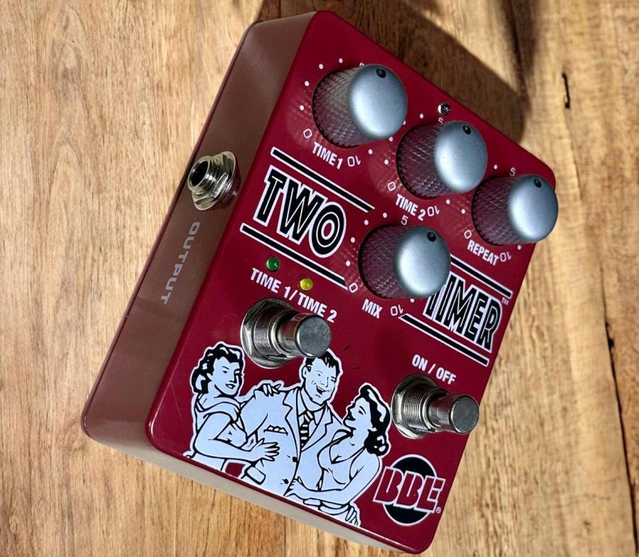 Pedal BBE Two Timer - Dual Analog Delay - Seminovo